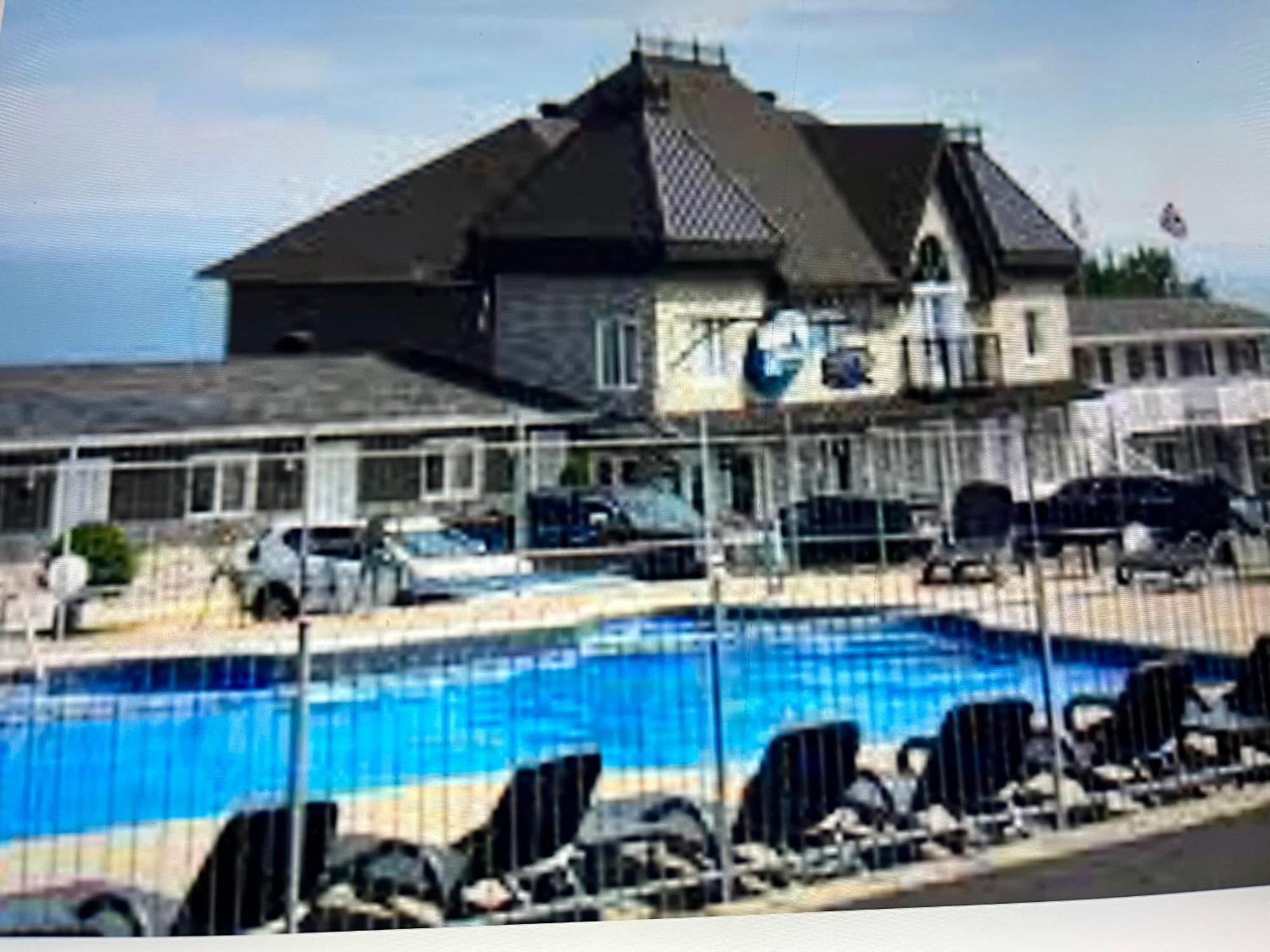 Motel Vue Belvédère Saint-Siméon Esterno foto