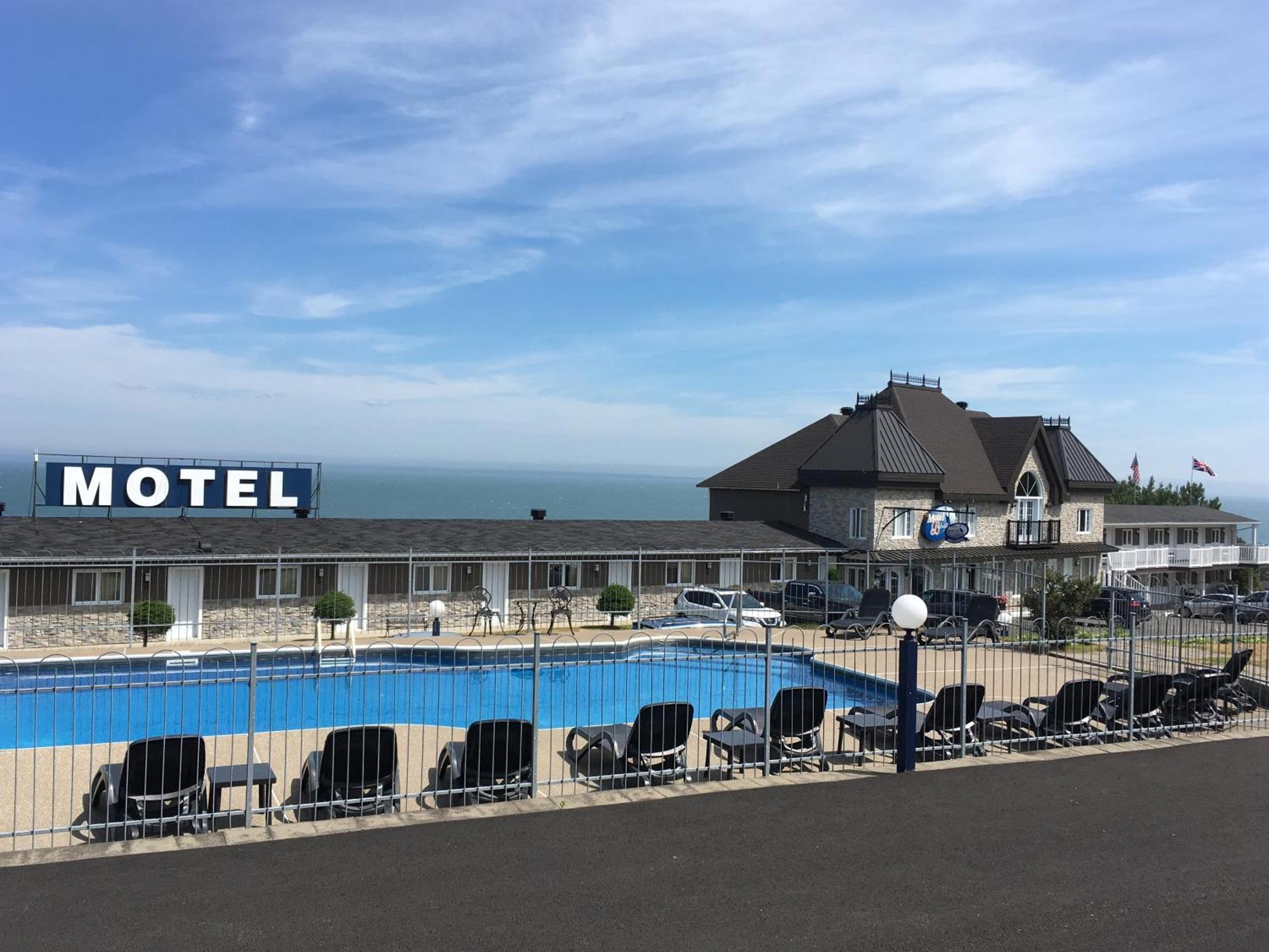 Motel Vue Belvédère Saint-Siméon Esterno foto
